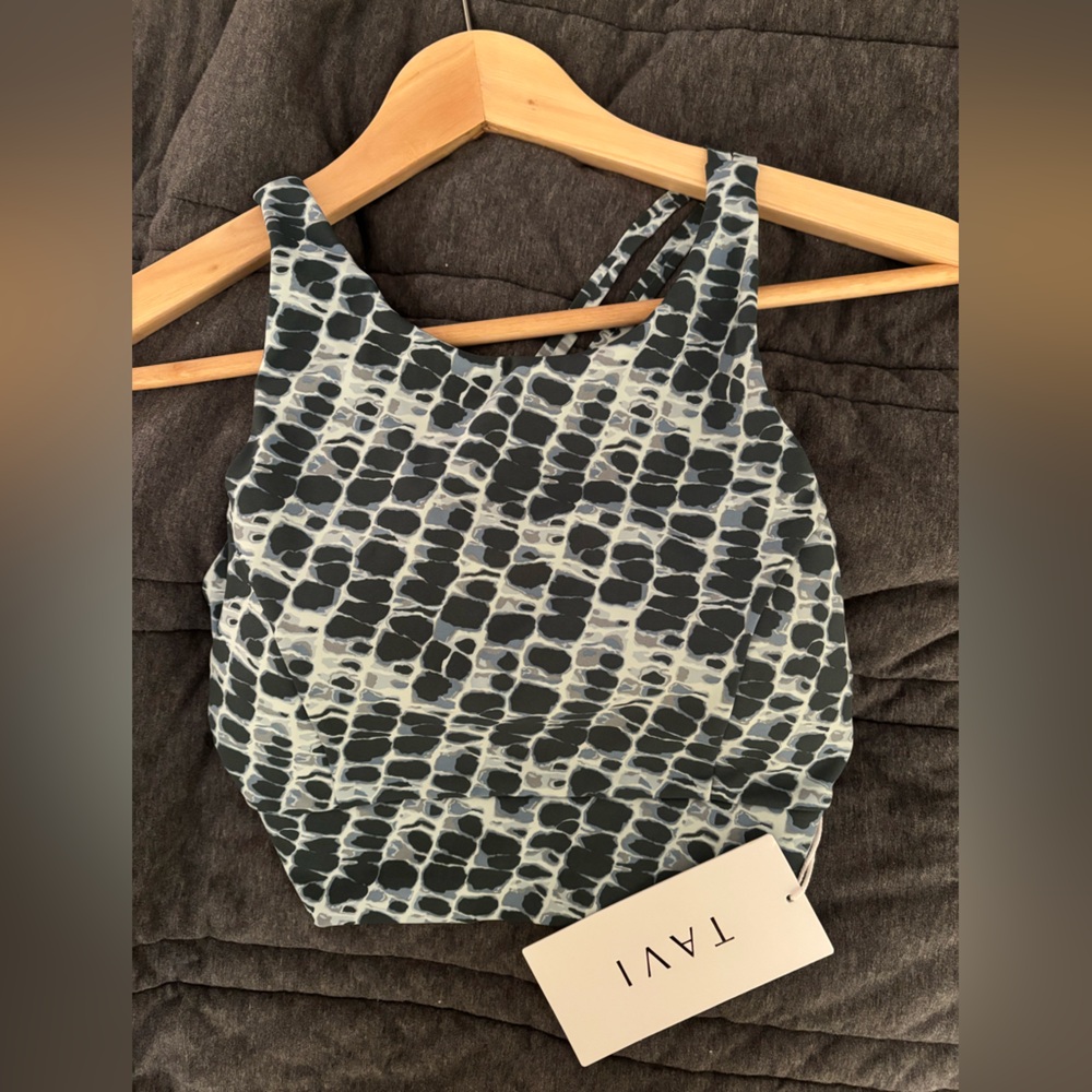 Tavi blue sports bra in pebble tie dye (brand new)